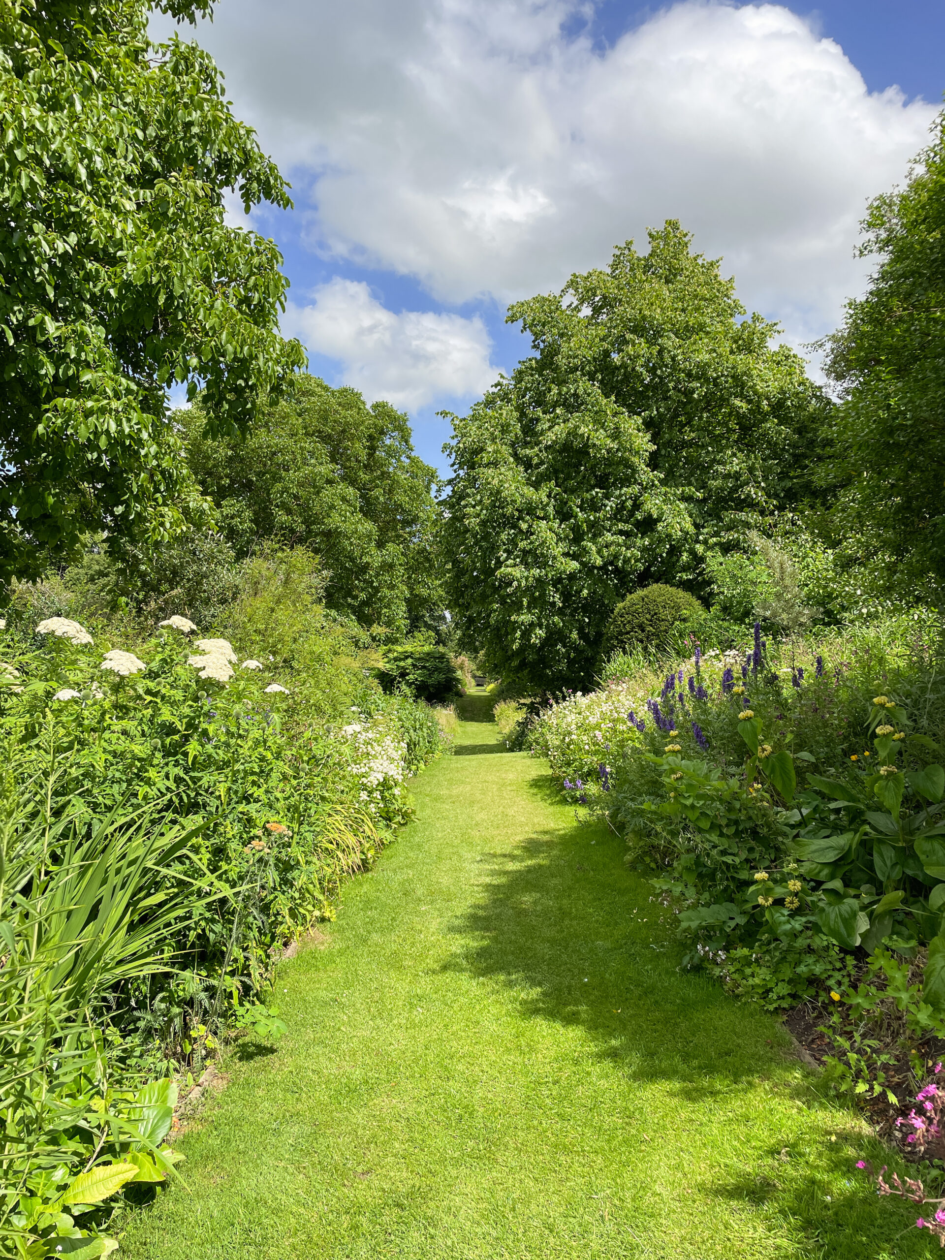 Nunnington Hall; Spend the Perfect Summer Day in an English Garden